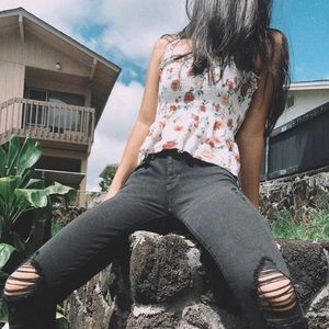 American Eagles Black Ripped Jeggings